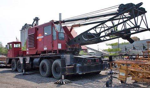 70 T Manitowoc Truck Mounted Crane